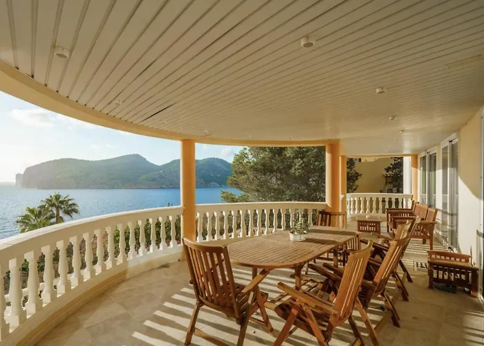 Villa Camp De Mar, Sea View