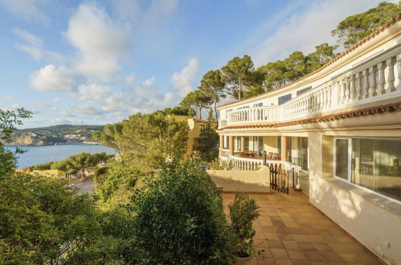 Camp De Mar, Sea View Villa